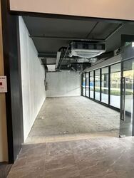 Sceneca Residence (D16), Retail #568023251